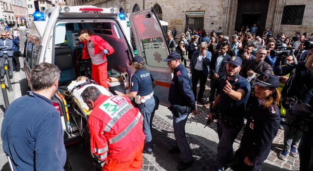 Perugia, giudici accoltellati in tribunale: «Vendetta premeditata»