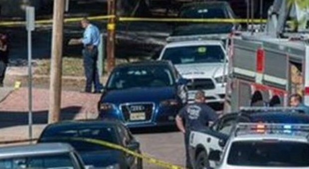 Usa, padre spara per sbaglio alla figlia di 6 anni e la uccide: caccia all'uomo
