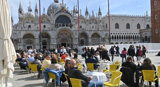 Oltre 4mila veneziani scrivono all'Unesco: «Venezia patrimonio dell'Umanità»