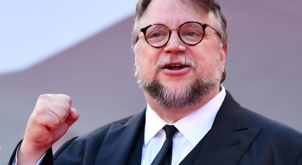 Venezia, Guillermo del Toro vince il Leone d'oro con "The shape of water"