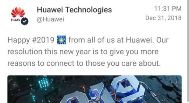 Huawei twitta il 'buon 2019' da un iPhone: puniti due dipendenti. Ecco perché lo hanno fatto
