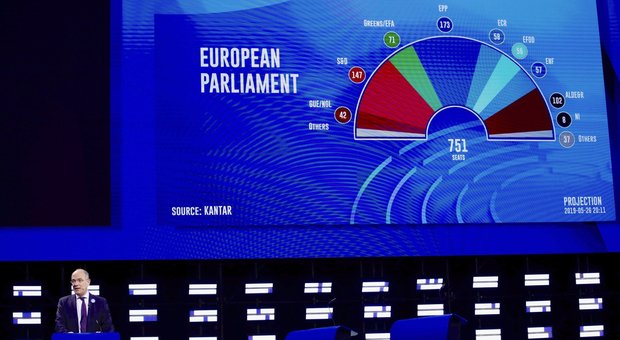 Lettera Ue per chiarimenti sul debito Salvini: «Prendano atto del voto»