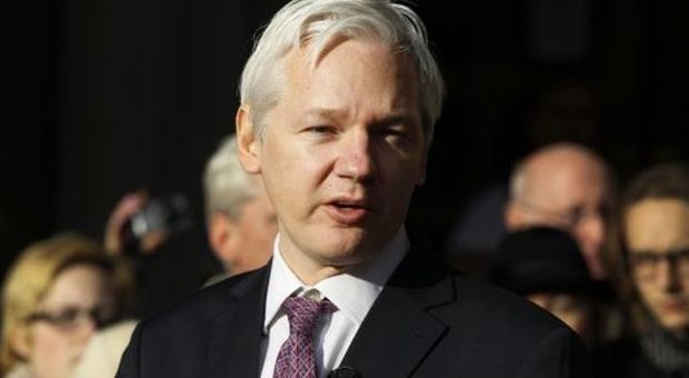 Wikileaks, Assange: "Se perdo la causa ​all'Onu accetterò l'arresto"