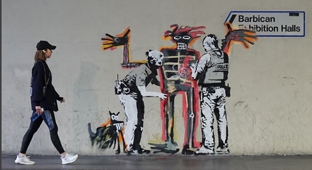 Banksy omaggia Basquiat: due nuovi murales a Londra