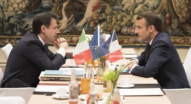 Scudo Ue contro la Cina. Macron attacca: «È una rivale, serve unità»