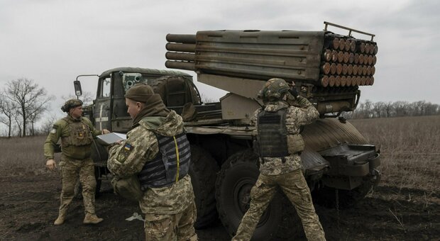Ucraina a corto di munizioni (tra cui missili antiaerei), rischio offensiva russa. «Putin ora può sfondare»