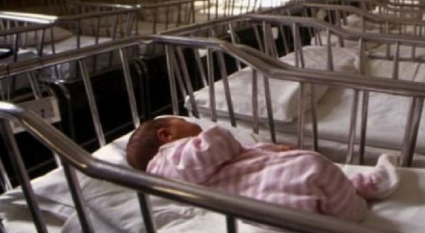 Neonata morta in culla dopo tre giorni dalla nascita, condannata la ginecologa
