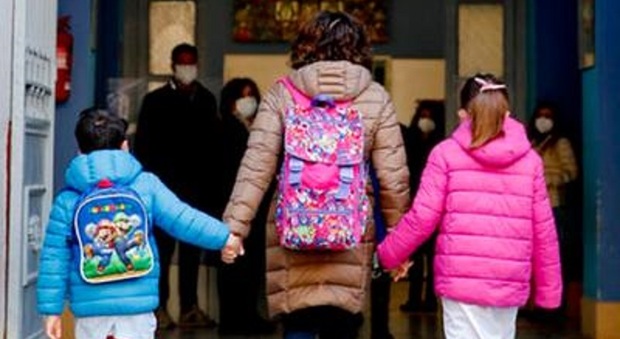 Allarme spopolamento, emorragia di alunni in Fvg: le scuole elementari perdono 300 bimbi