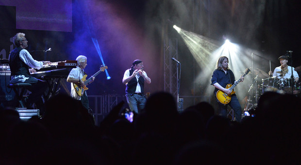 Ian Anderson e i Jethro Tull sul palco di Treviso