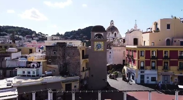 «Capri is back», un videoclip per la ripartenza dell'isola azzurra
