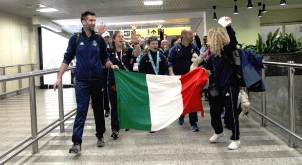Special Olympics, applausi per la nazionale carica di medaglie atterrata a Fiumicino