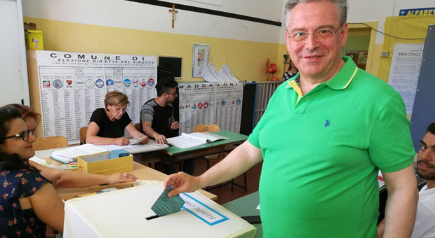 Maddaloni vota De Filippo: vittoria schiacciante al primo turno