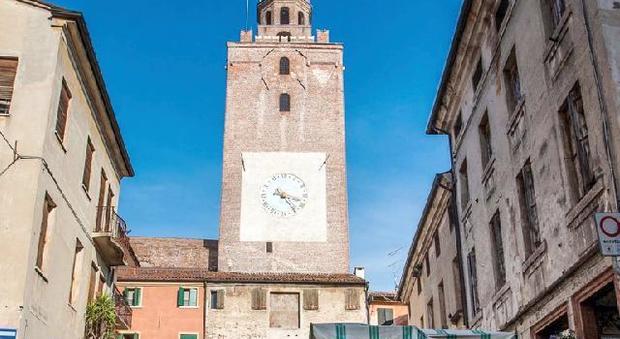 Castelfranco, la torre dell'orologio