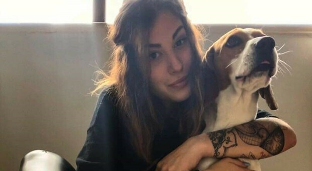 Ragazza morta in un incidente sulla Casilina, mercoledì i funerali a Marika Donnarumma