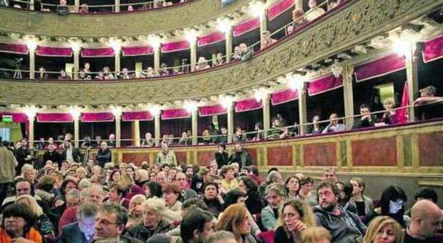 Renzi: «No al modello del Teatro Valle occupato»