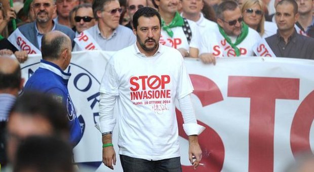 Salvini: "Bruxelles peggio di Mussolini e fascismo, usa lo spread al posto dell'olio di ricino"