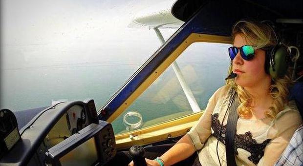 Giada e la passione per il volo: diventa pilota a 16 anni