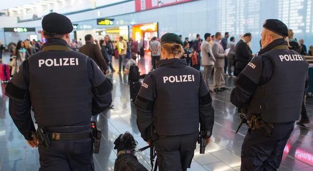 La Polizia austriaca ha spiccato mandato di arresto europeo