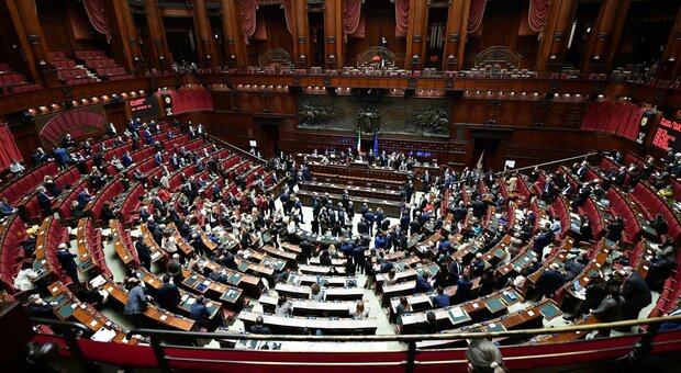 Governo, il premier in allarme: offre a Forza Italia il proporzionale e agli alleati il rimpasto