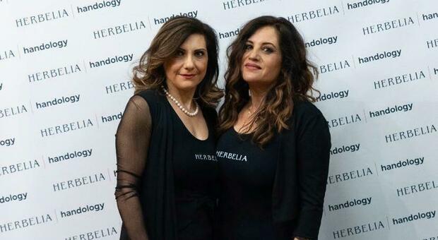 Le sorelle Stefania ed Enza Palmigiano