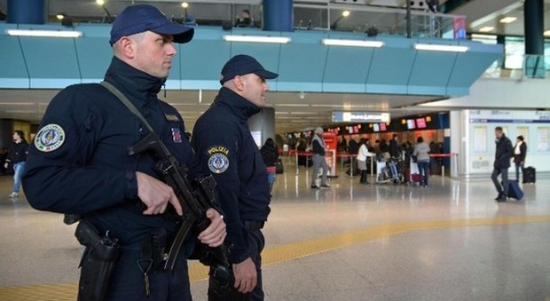 Allarme terrorismo a Roma: blindati aeroporti e stazioni