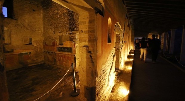 Pompei, percorsi serali e spettacoli: dal tramonto fino a notte fonda, tra archeologia e arte