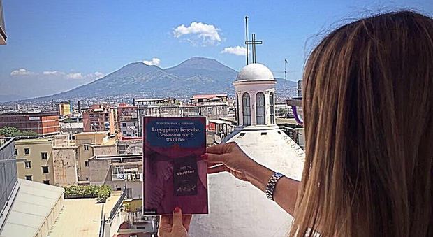 Parte da Napoli il tour del primo thriller di Roberta Paola Fornari