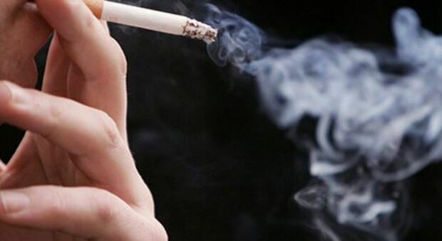 Fumo, 100 esperti Oms: «Riduzione del danno anche con dispositivi alternativi»