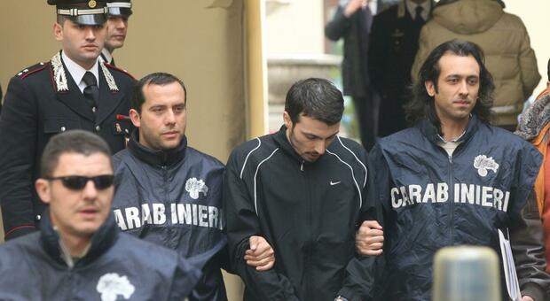 L'arresto del boss Vincenzo Di Lauro