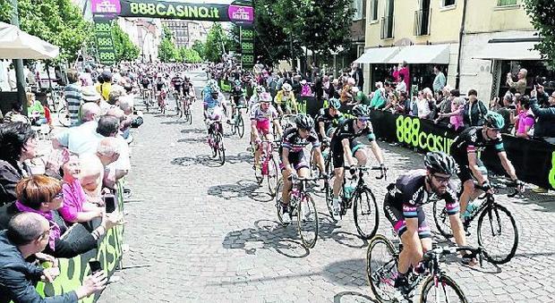Mattia Maniezzo: «Facciamo passare il Giro d'Italia»