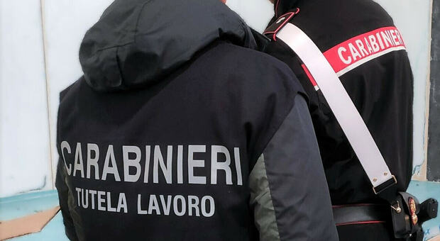 Lavoro nero, blitz dei carabinieri: sanzioni per 10mila euro