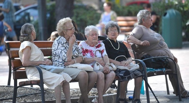 Allarme Ue: in Italia popolazione a picco Effetto sulle pensioni