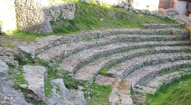 Archeologia, un affascinante viaggio alla scoperta dei tesori di Ferentino: il teatro romano verso il restauro