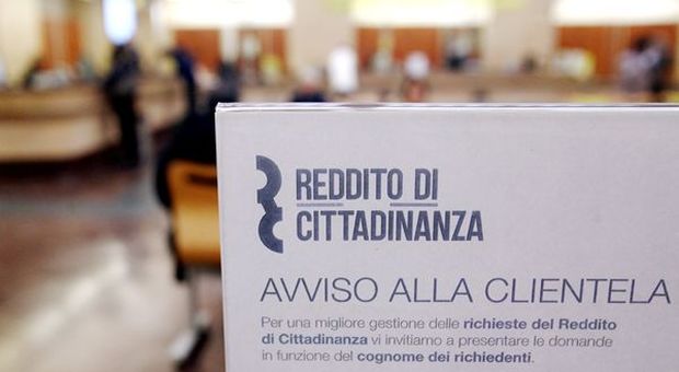 Reddito, problemi nel Lazio: forniti solo documenti cartacei
