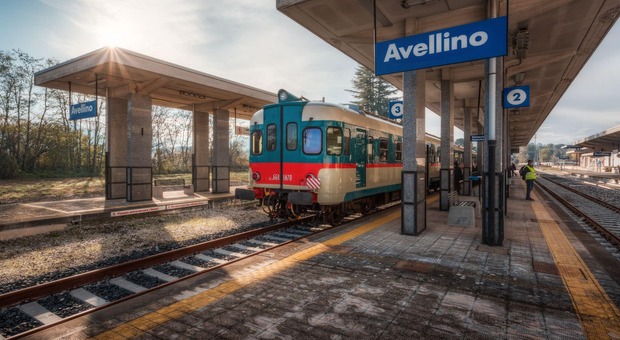Irpinia Express, riparte lo storico treno tra i borghi più belli della Campania