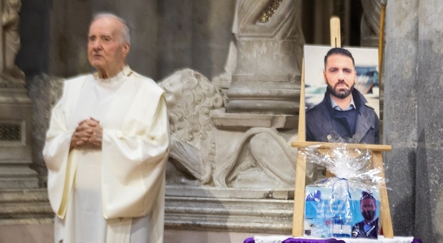 Emanuele Melillo morto a Capri, l'appello della famiglia un anno dopo: «Giustizia e verità»