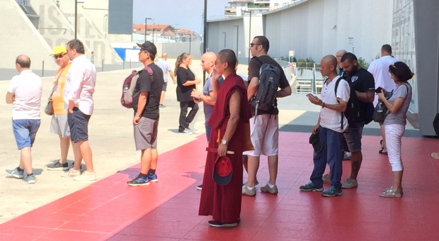 Juventus, effetto CR7: monaco tibetano in fila al JMuseum