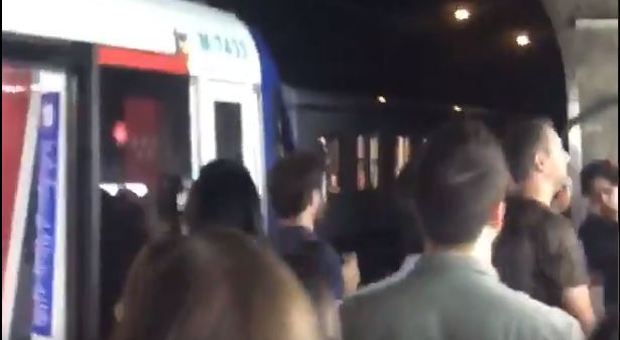 Paura a Madrid, pc portatile esplode in metropolitana: 6 feriti