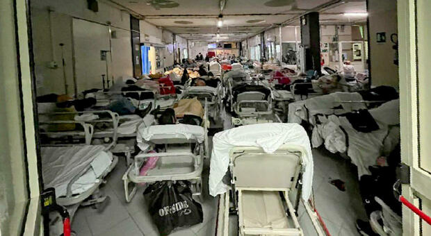 Ospedale Cardarelli di Napoli, concorso flop: «Medici in fuga dal caos»