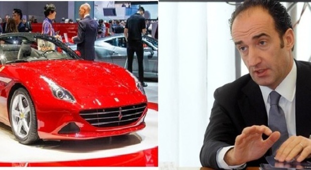 Una Ferrari California e l'ex ad Vedovotto