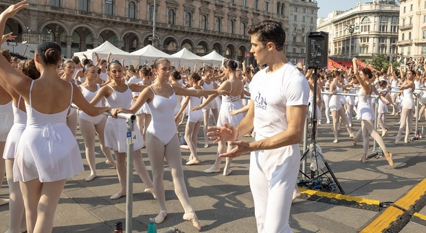 L'étoile Roberto Bolle in piazza Duomo a Milano per OnDance dal 4 all'8 settembre