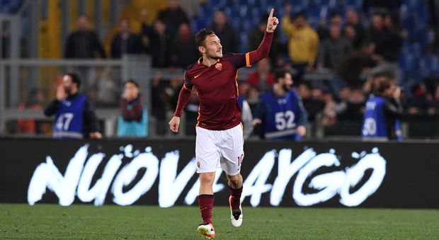 Roma, Totti torna a parlare: «I miei gol sono per unire, mai per dividere»