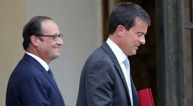 Francia, nasce il nuovo governo Valls: Macron ministro dell'Economia