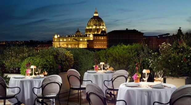 Roma, Les Étoiles Restaurant: cucina di fascino con vista sul Cupolone