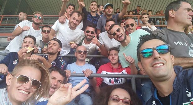 Selfie dell'Amatrice Calcio al Ferraris di Genova
