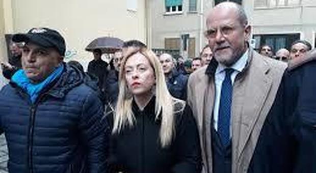 Caos nella destra giovanile di Napoli e provincia: raffica di dimissioni. «Dissenso con le scelte di Fratelli d'Italia»