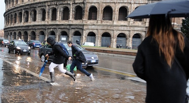 Roma, oggi temporali e grandinate sulla Capitale e il resto del Lazio