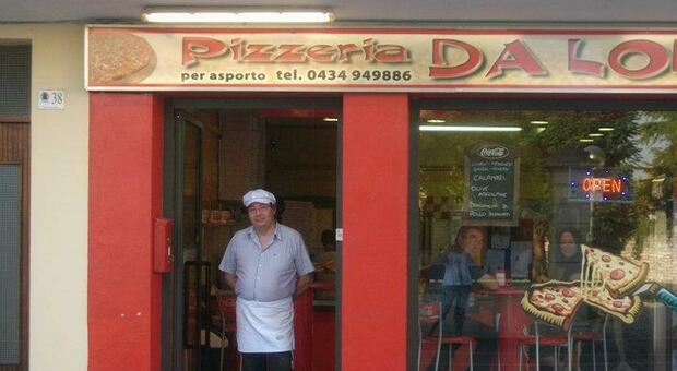 Malore in auto, muore lo storico pizzaiolo di Roveredo