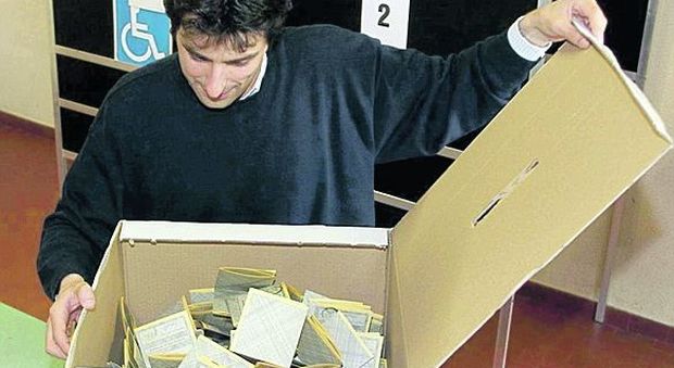 Un'urna elettorale