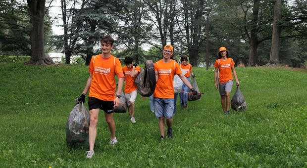 Giornata Mondiale dell'Ambiente, "Spazzamondo" e i cittadini attivi nella raccolta dei rifiuti